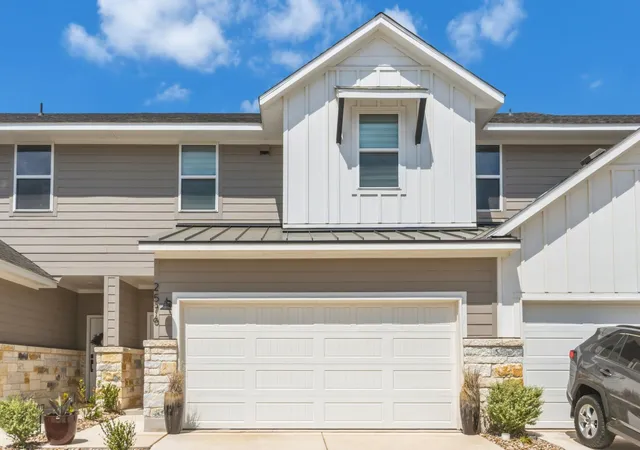 Photo 2 of Townhouse for sale at 2576 Jack Nora Way, Round Rock, TX 78665 | MLS# 6590678 | Listing updated on 2026-09-30