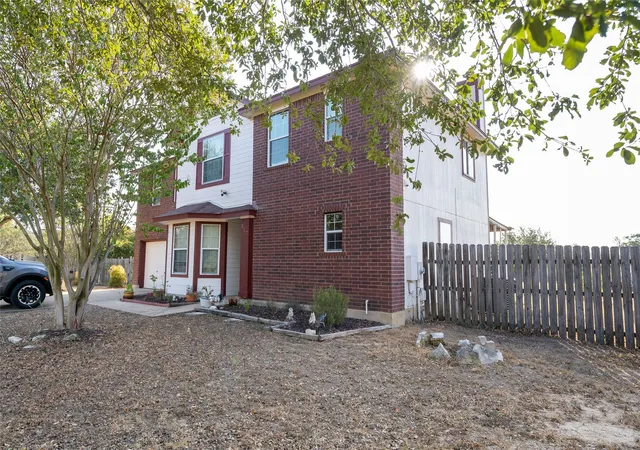 2nd image of 127 Meadow Way, Cedar Creek, TX 78612 | MLS# 8934392