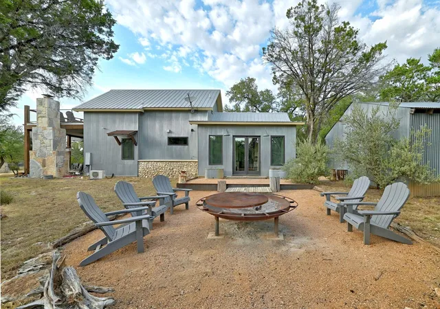 4th image of 1910 Sandy Point Rd, Wimberley, TX 78676 | MLS# 9203082
