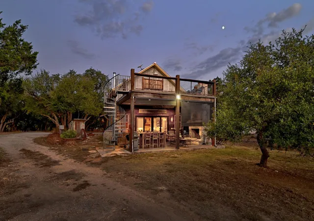 2nd image of 1910 Sandy Point Rd, Wimberley, TX 78676 | MLS# 9203082