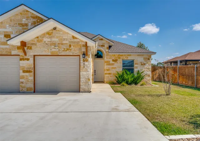 1st image of 301 Navarro Way #29B, Seguin, TX 78155 | MLS# 1071685