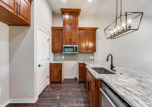 2nd image of 301 Navarro Way #29B, Seguin, TX 78155 | MLS# 1071685