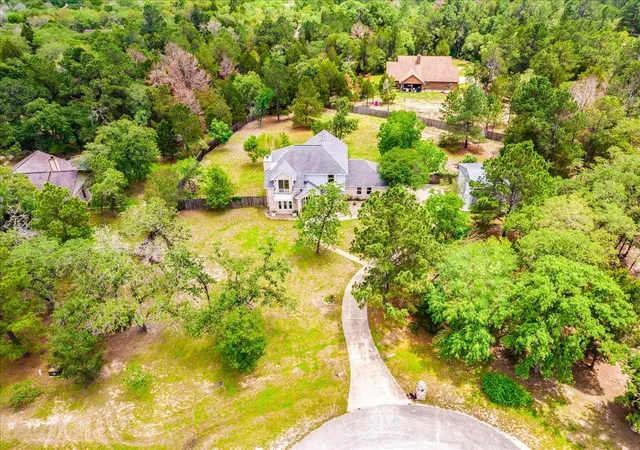 3rd image of 171 N Pin Oak Xing, Elgin, TX 78621 | MLS# 1780572