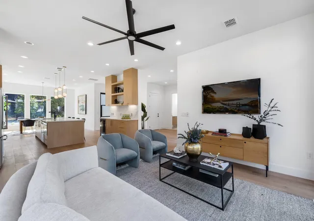 3rd image of 4804 Richmond #1 Ave, Austin, TX 78745 | MLS# 7886726