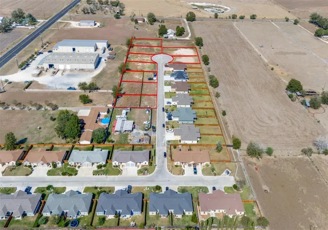 5th image of 331 Navarro Wy, Seguin, TX 78155