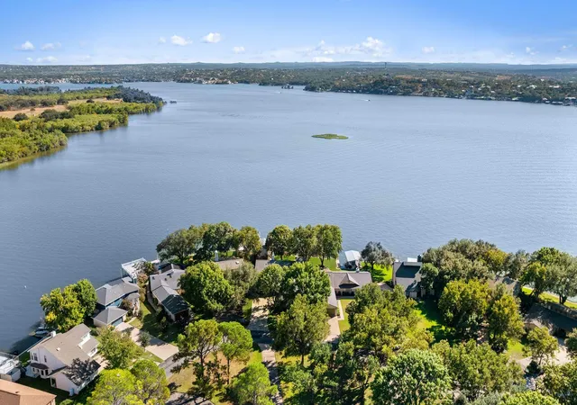 Homes for sale in Granite Shoals, TX | 14 Beaver Is, Granite Shoals, TX 78654 | MLS# 8060245