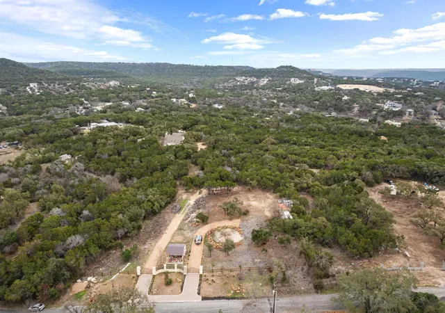 5th image of 15900 Booth Cir, Volente, TX 78641 | MLS# 8431317