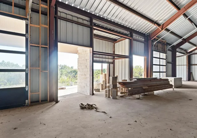 Photo 3 of House for sale at 388 County Road 3500, Lampasas, TX 76550 | MLS# 8489501 | Listing updated on 2026-06-23