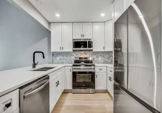 2nd image of 1010 Rundberg Ln #24, Austin, TX 78758 | MLS# 4885330