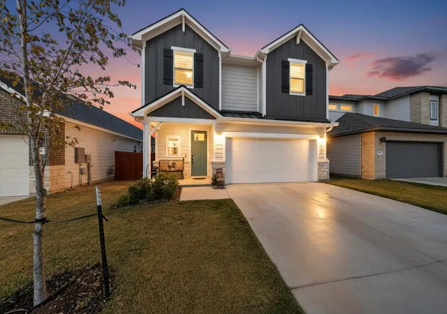 Photo 1 of Single family home for sale at 473 Bauer Loop, Liberty Hill, TX 78642 | MLS# 6285095 | Listing updated on 2026-10-08