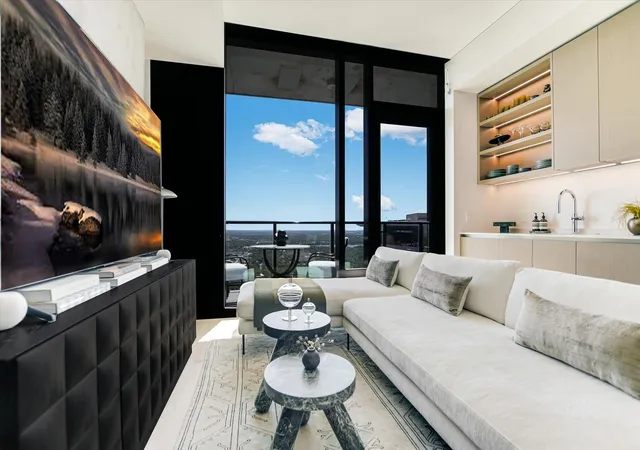 Photo 2 of Condo for sale at 610 Davis St #2607, Austin, TX 78701 | MLS# 1093557 | Listing updated on 2026-09-20
