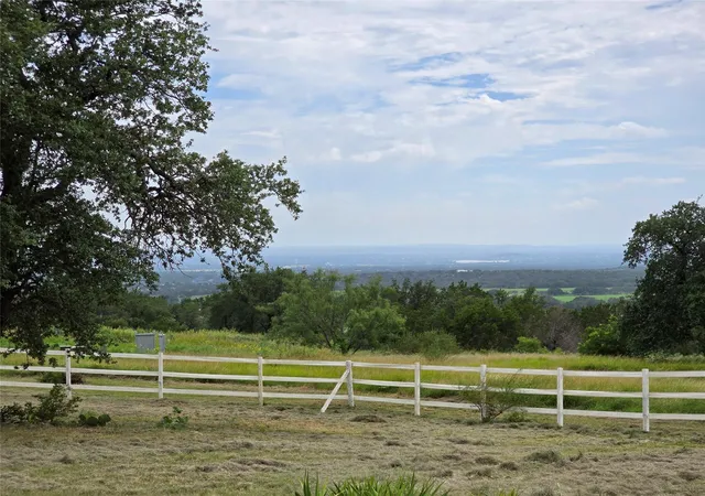 17th image of 1251 Stone Mountain Dr, Marble Falls, TX 78654 | MLS# 7018315
