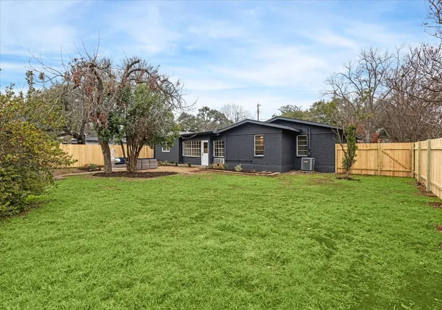 30th image of 4608 Frontier Trl, Austin, TX 78745 | MLS# 2841002