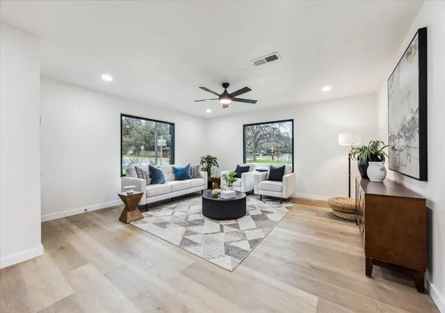 4th image of 4608 Frontier Trl, Austin, TX 78745 | MLS# 2841002