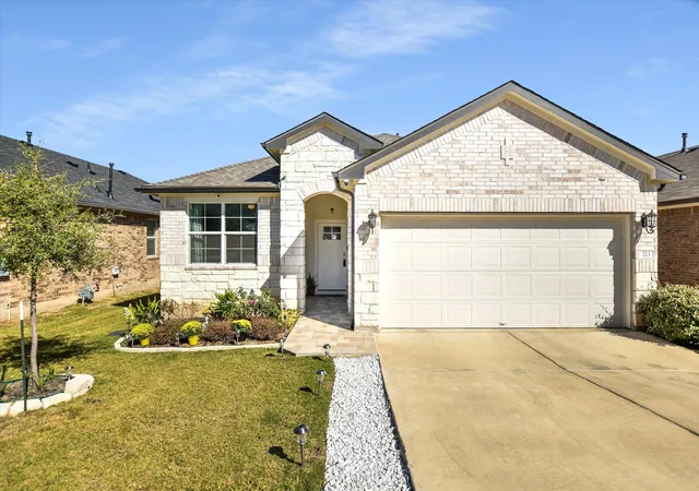 Photo 1 of Single family home for sale at 213 Brooklyn Dr, Georgetown, TX 78626 | MLS# 9330384 | Listing updated on 2026-10-25