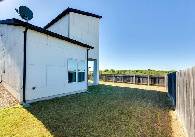 38th image of 7200 Cordoba Dr, Austin, TX 78724 | MLS# 5017335