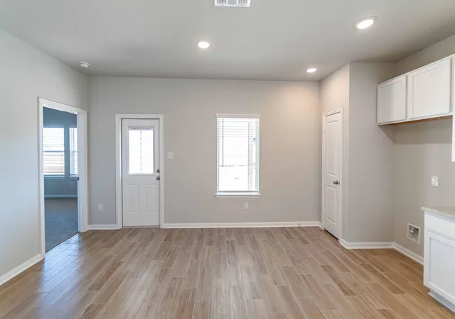 2nd image of 1208 Marvin Grv, Seguin, TX 78155 | MLS# 8184909
