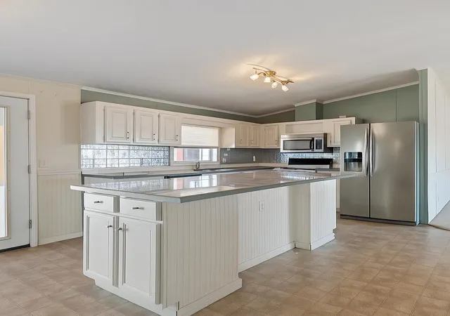 2nd image of 1600 County Road 465, Elgin, TX 78621 | MLS# 8125940