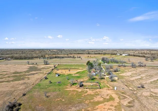 5th image of 950 S Fm 486, Thorndale, TX 76577 | MLS# 2566014