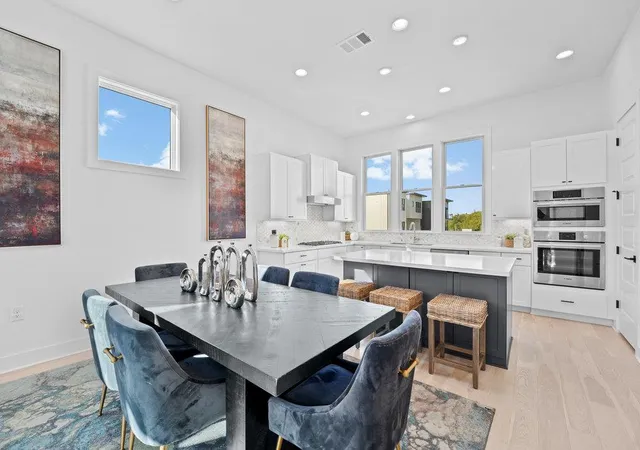 Photo 2 of Townhouse for sale at 5001 Childers Path, Austin, TX 78741 | MLS# 2188167 | Listing updated on 2026-09-20