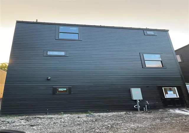 13th image of 605 E 55th St #5, Austin, TX 78751 | MLS# 1286439