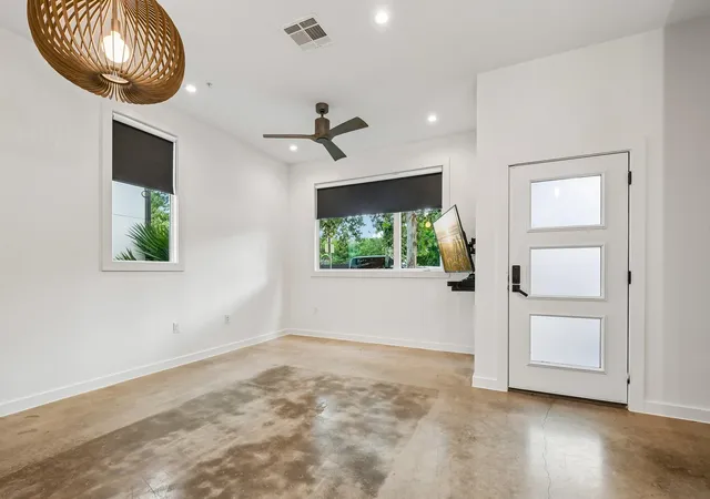 5th image of 1931 E 38Th 1/2 St #33, Austin, TX 78723 | MLS# 5255523