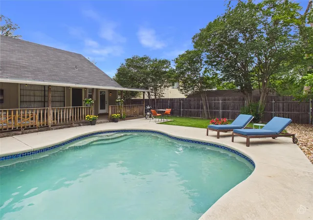 1st image of 1404 Lance Way, Austin, TX 78758 | MLS# 8213127