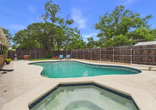 36th image of 1404 Lance Way, Austin, TX 78758 | MLS# 8213127