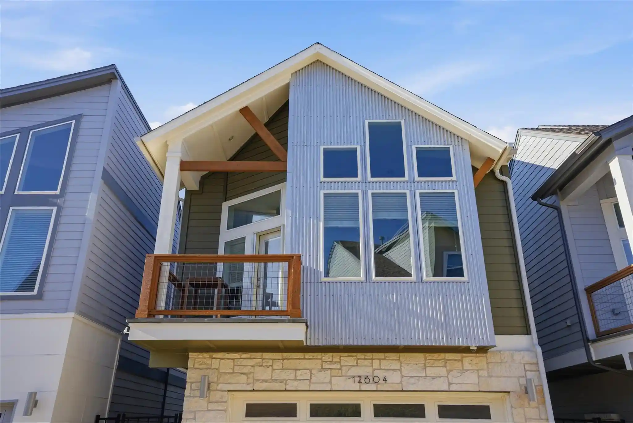 Listing Photo 40 - Condo for sale in 12604 Red Sparrow St located at 12604 Red Sparrow St, Austin, TX 78729 - Unit #14