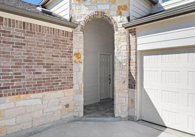 Photo 4 of Single family home for sale at 266 George Neggan Ln, Bastrop, TX 78602 | MLS# 5957940 | Listing updated on 2026-06-16