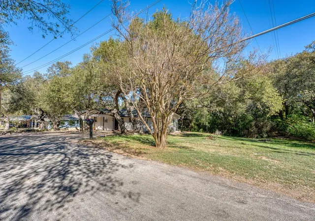 Homes for sale in Kingsland, TX | 1117 County Road 132B, Kingsland, TX 78639 | MLS# 3282802
