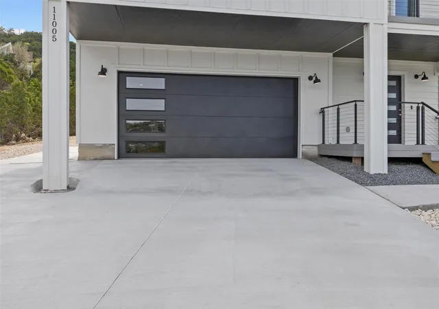 3rd image of 11005 Beach Rd, Leander, TX 78641 | MLS# 6614173