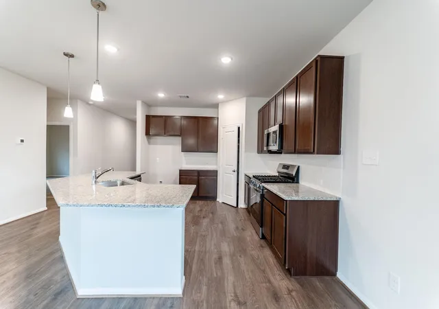 Photo 3 of Single family home for sale at 282 Denali Dr, Kyle, TX 78640 | MLS# 2820268 | Listing updated on 2026-07-13
