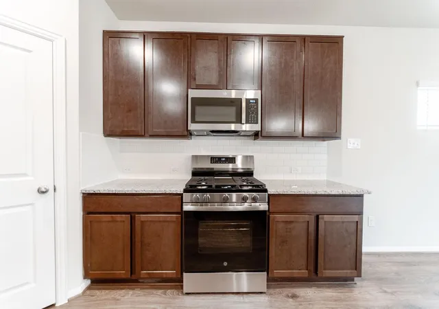 Photo 4 of Single family home for sale at 282 Denali Dr, Kyle, TX 78640 | MLS# 2820268 | Listing updated on 2026-07-13