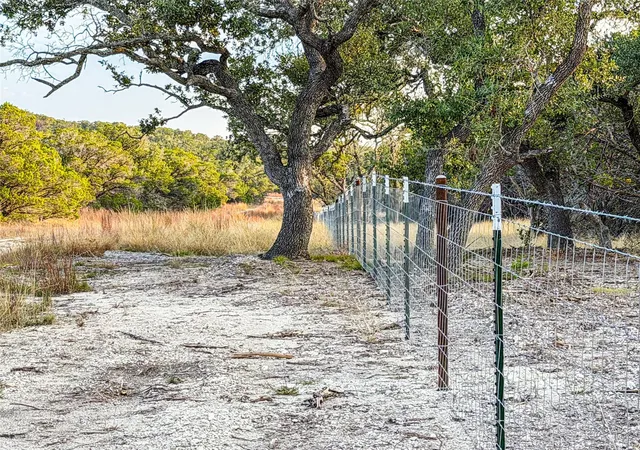 Photo 3 of House for sale at 100 N Acres Cranes Ml Rd, Canyon Lake, TX 78133 | MLS# 7336494 | Listing updated on 2026-09-24