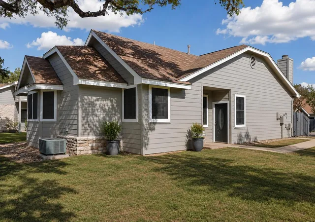 2nd image of 6501 Brush Country Rd #109, Austin, TX 78749 | MLS# 4551010