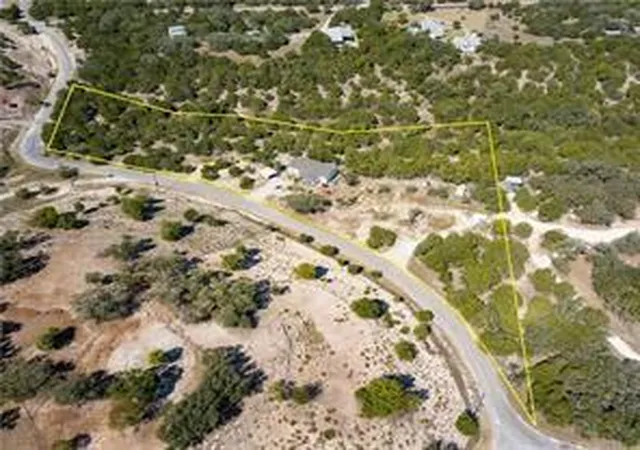 3rd image of 2051 Lost Valley Rd, Dripping Springs, TX 78620 | MLS# 7450498
