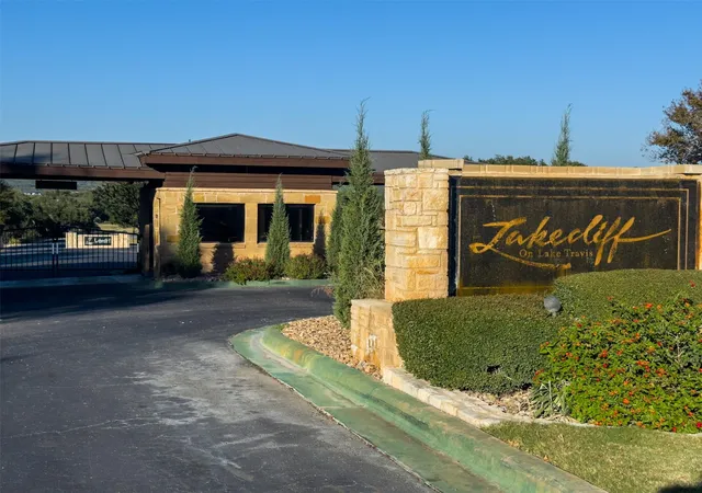 Photo 2 of Land for sale at 25700 Cliff Cir, Spicewood, TX | MLS# 9726805 | Listing updated on 2026-07-31