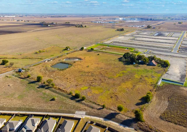 Photo 4 of Land for sale at 2120 County Rd 132, Hutto, TX 78634 | MLS# 8564451 | Listing updated on 2026-04-10