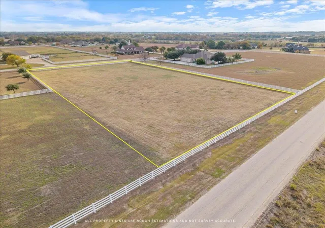 Photo 4 of Land for sale at 210 Stephanie Cv, Georgetown, TX 78626 | MLS# 2673278 | Listing updated on 2026-09-26