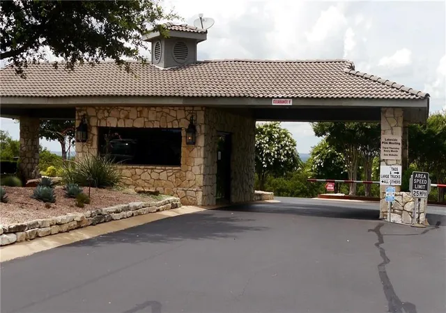 2nd image of 1100 Majestic Hills Blvd, Spicewood, TX 78669 | MLS# 8739720