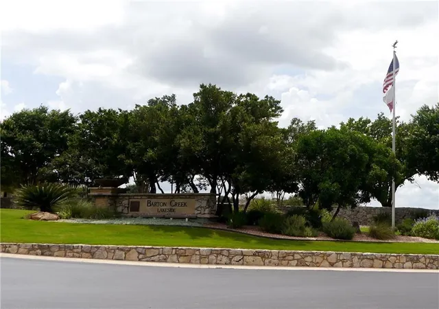3rd image of 1100 Majestic Hills Blvd, Spicewood, TX 78669 | MLS# 8739720