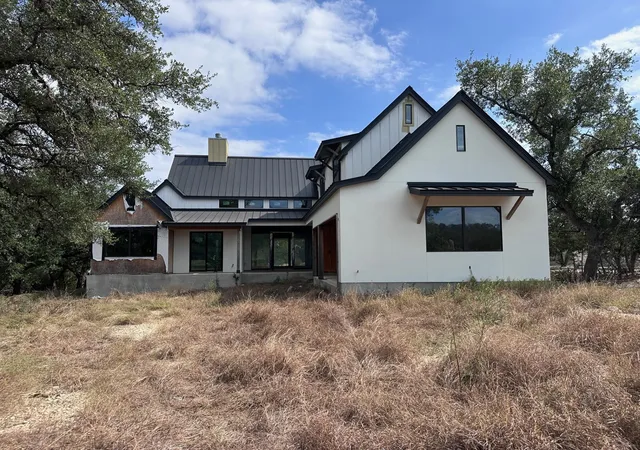 3rd image of 1742 Paradise Pkwy, Canyon Lake, TX 78133 | MLS# 5391406