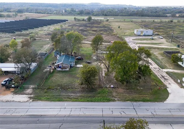1st image of 655 Nw Loop 230, Smithville, TX 78957 | MLS# 6797377