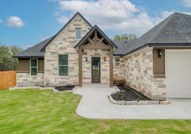 4th image of 116 Pine Point Cv, Elgin, TX 78621 | MLS# 6881931