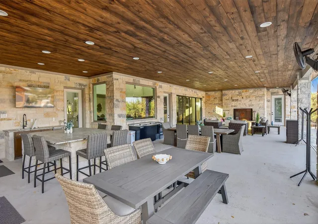 4th image of 1011 Moss Downs, Granite Shoals, TX 78654 | MLS# 5946399