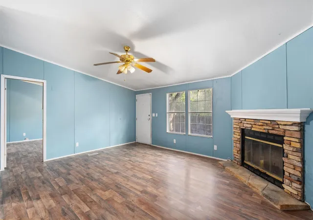 4th image of 743 Oak Mdws, San Marcos, TX 78666 | MLS# 8793334