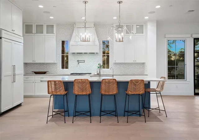 Photo 3 of Mansion for sale at 16908 Whispering Breeze, Austin, TX 78738 | MLS# 4010300 | Listing updated on 2026-05-22