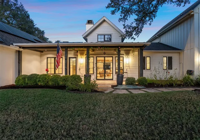 Photo 4 of Single family home for sale at 16908 Whispering Breeze, Austin, TX 78738 | MLS# 4010300 | Listing updated on 2026-05-22
