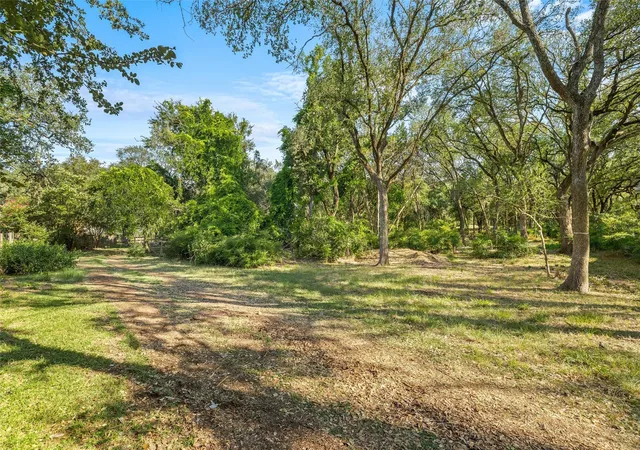 Photo 3 of Land for sale at 4101 Spicewood Springs Rd, Austin, TX 78759 | MLS# 9363304 | Listing updated on 2026-07-09